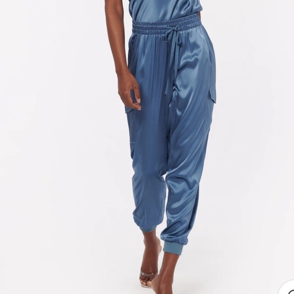 CAMI NYC - Elsie Silk jogger cargo pants Sz XS Color Aegean - Picture 3 of 16